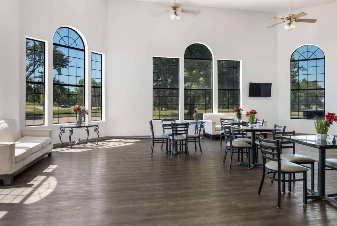 Econo Lodge Lakeland Exterior photo